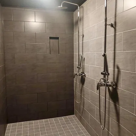 Pine Forest Hideout - Tapiontytaer *