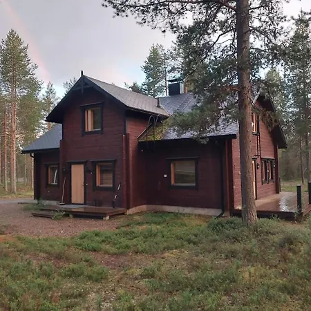 Pine Forest Hideout - Tapiontytaer Kittilä