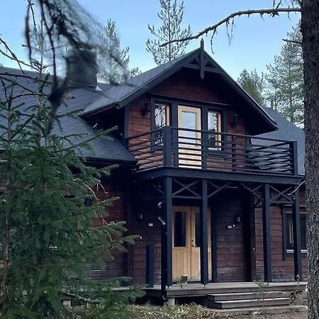 Pine Forest Hideout - Tapiontytaer Villa