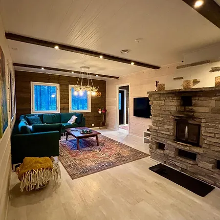 Pine Forest Hideout - Tapiontytaer