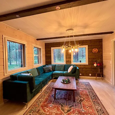 Pine Forest Hideout - Tapiontytaer Kittilä