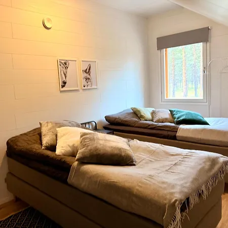 Pine Forest Hideout - Tapiontytaer *