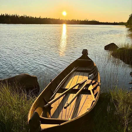 Villa Pine Forest Hideout - Tapiontytaer Kittilä
