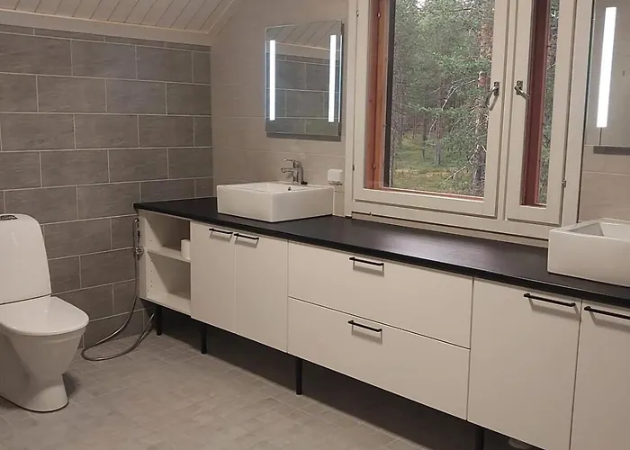 Villa Pine Forest Hideout - Tapiontytaer