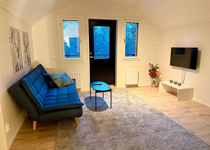 Pine Forest Hideout - Tapiontytaer Villa *